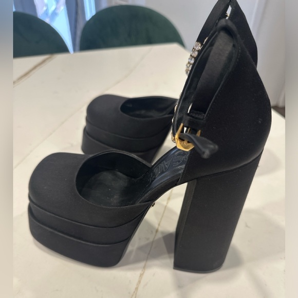 Versace Black Medusa Aevitas Heels - Picture 5 of 14